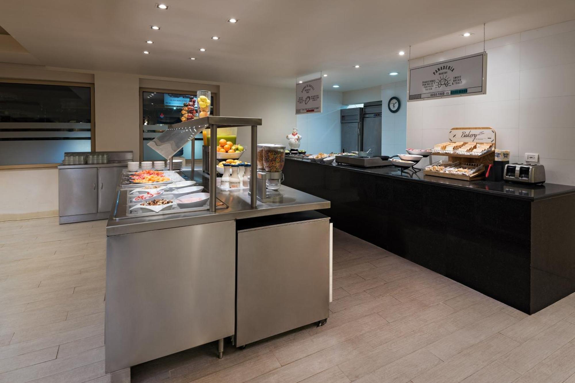 Four Points By Sheraton Monterrey Linda Vista Guadalupe  Luaran gambar